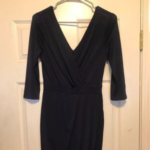 navy blue bodycon v neck dress with mid sleeves